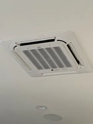 Kav-Air Air Conditioning & Heating Logo