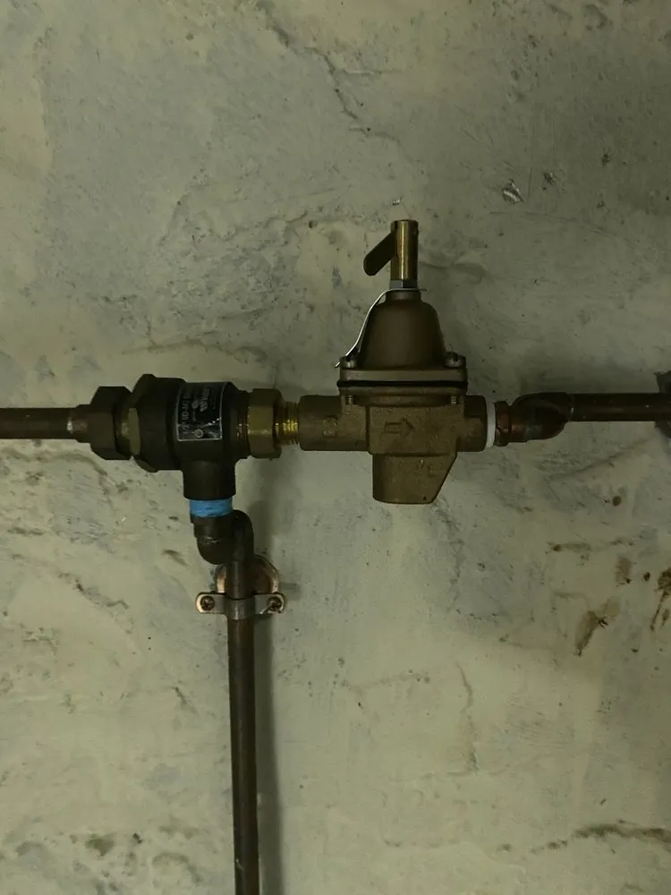 Slide of KB Piping Solutions