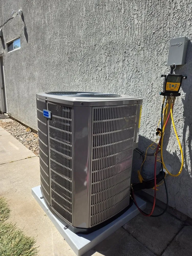 Slide of Kelly Kooling & Heating