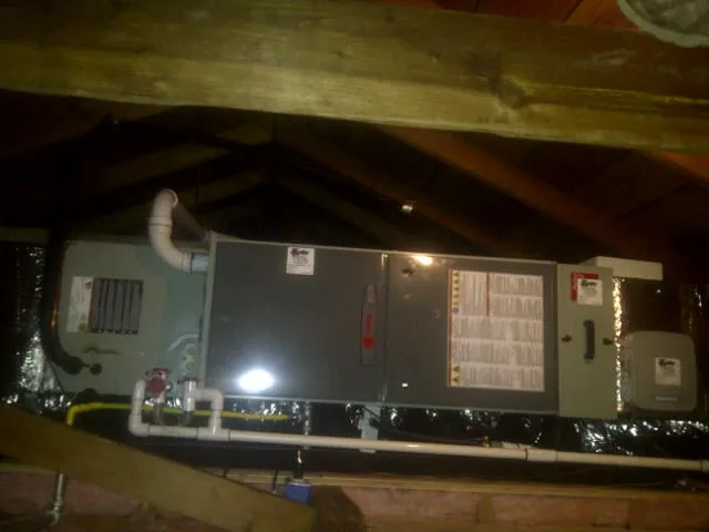 Slide of Kelly Plumbing & Heating