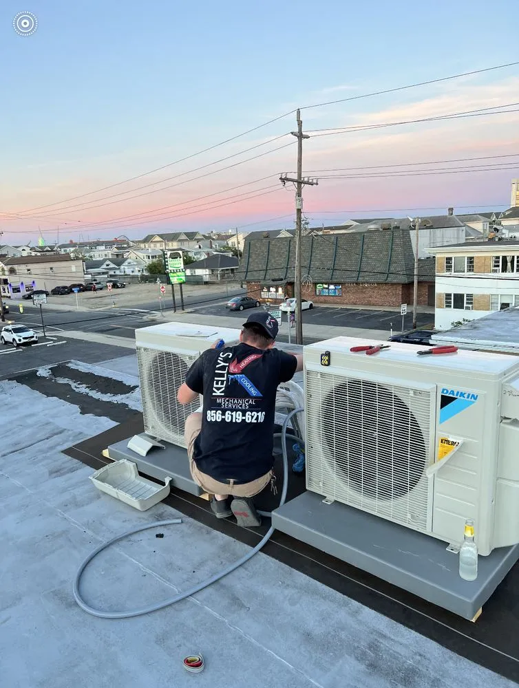 Slide of Kelly’s Mechanical Heating & cooling services