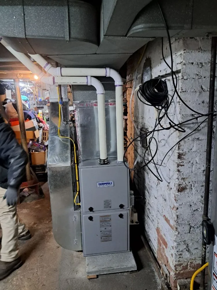 Slide of Kenders Heating & Air Conditioning