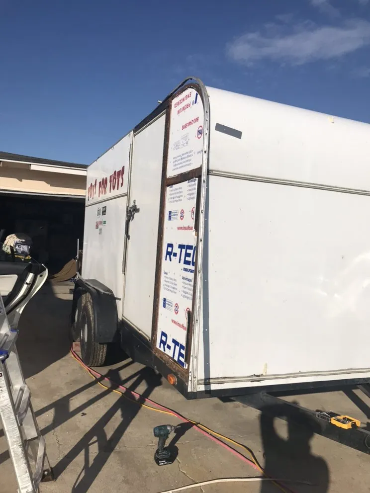 Slide of Kern Mobile RV Repair