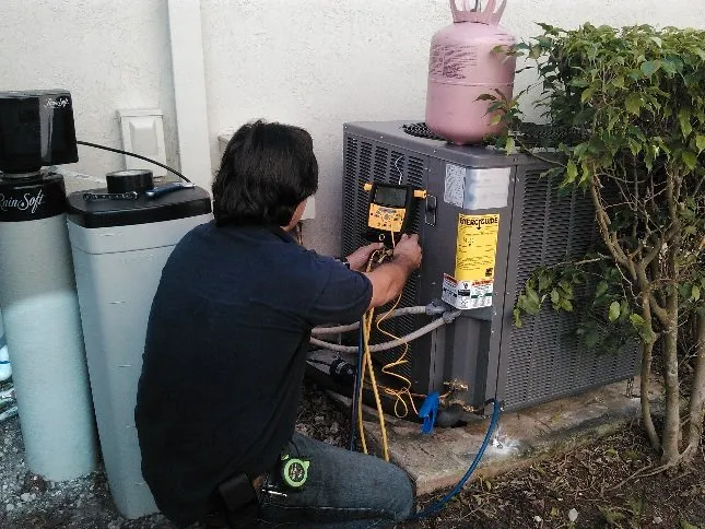 Slide of Khoolex Air Conditioning