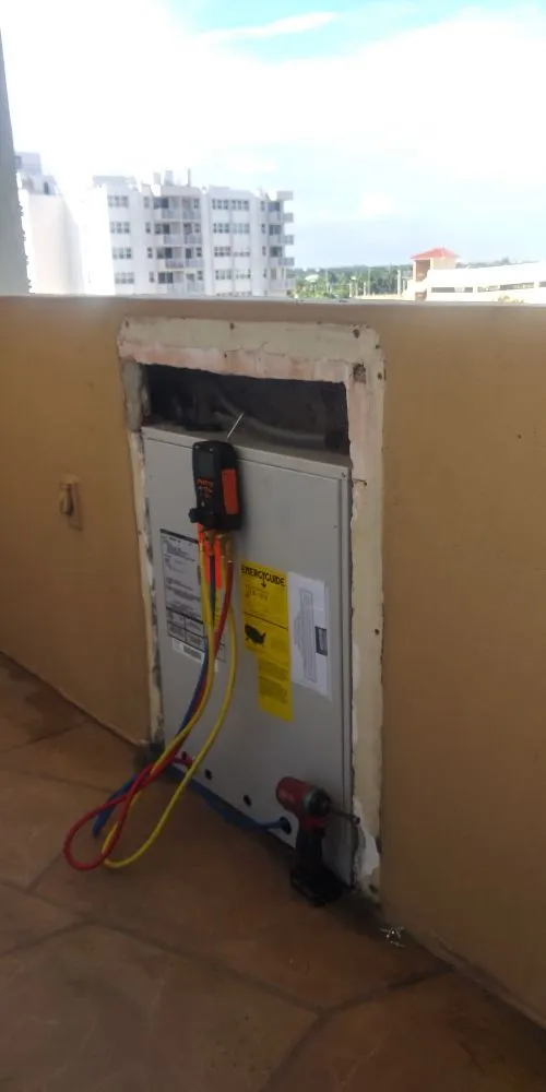 Slide of Khoolex Air Conditioning