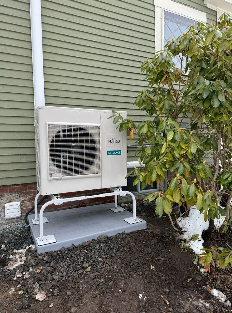 Slide of Kingfisher Heat Pumps
