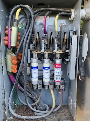 Kings Electric and Air Conditioning Logo