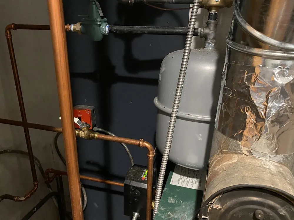 Slide of Kintech Heating and Cooling