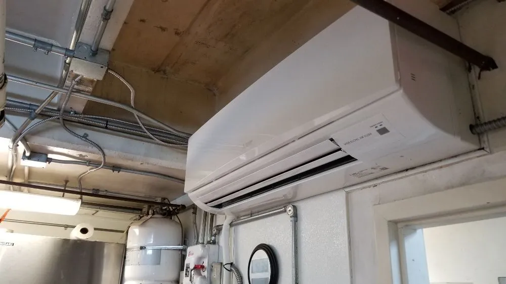 Slide of KK Air Conditioning