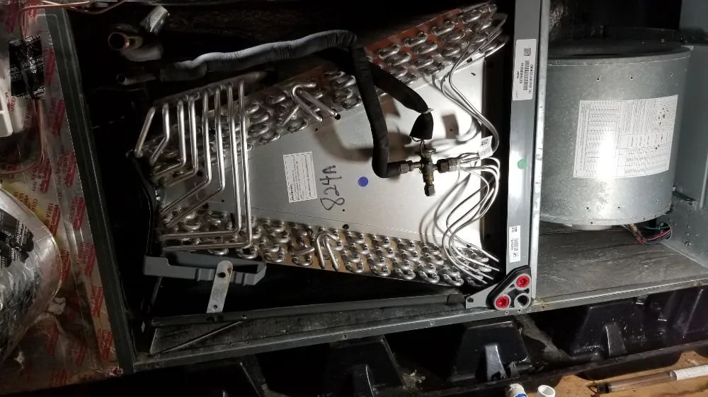 Slide of KK Air Conditioning