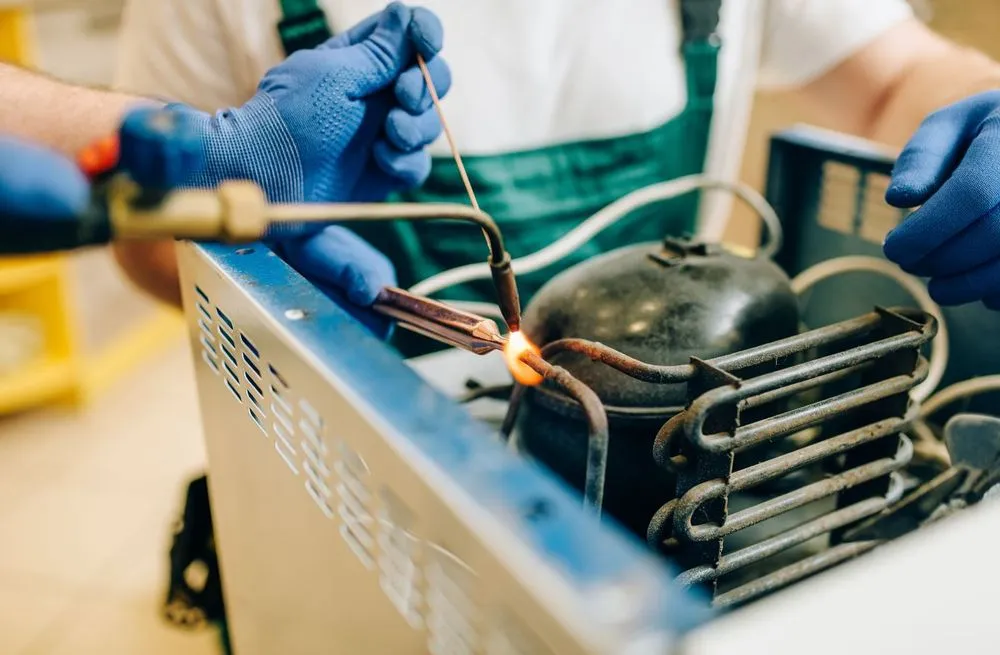 Slide of Klay’s Mechanical