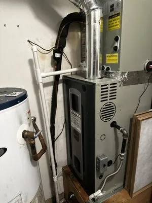 KLM Heating & Cooling Logo