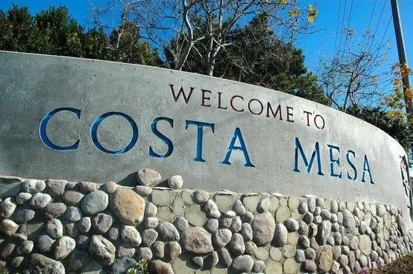 Slide of Klondike Air