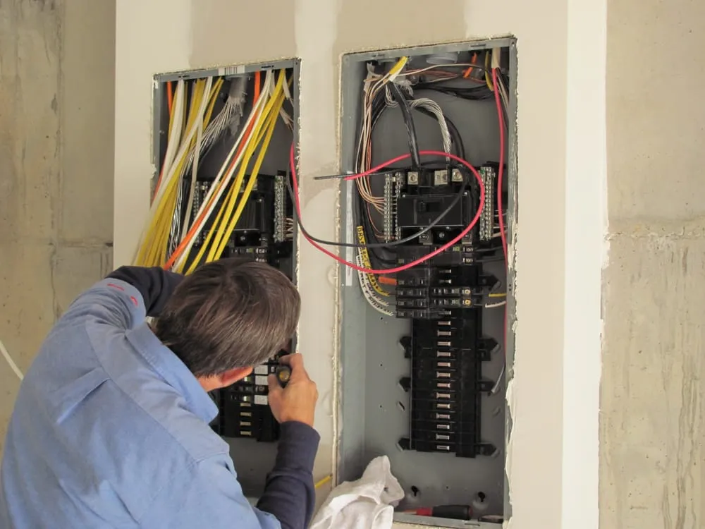 Slide of KM Electrical Heating & AC