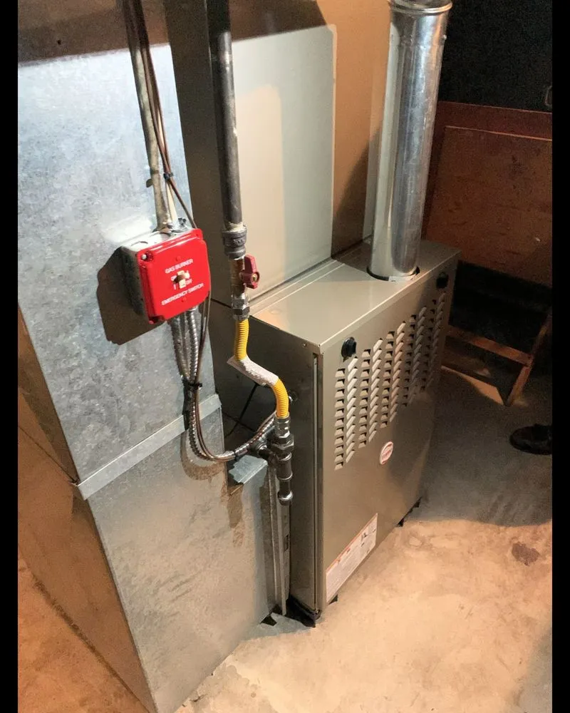 Slide of K.M. Gomes & Sons HVAC Professionals