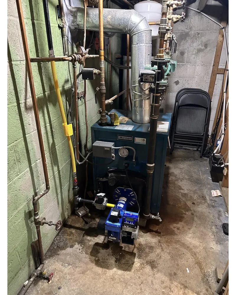 Slide of K.M. Gomes & Sons HVAC Professionals