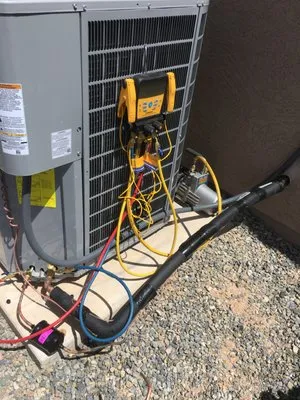 KN-RE Home Services Logo