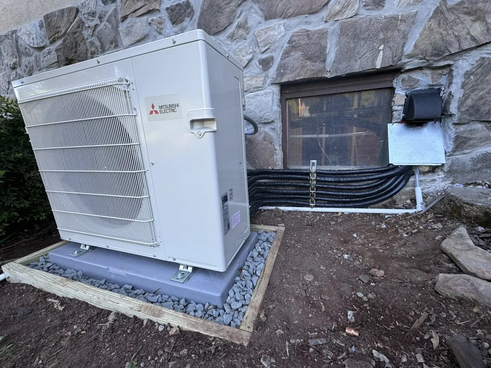 Slide of Knox Air Dept