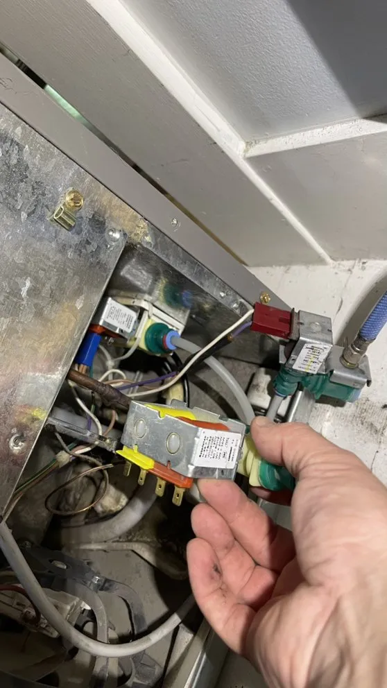 Slide of KoxFix Solutions