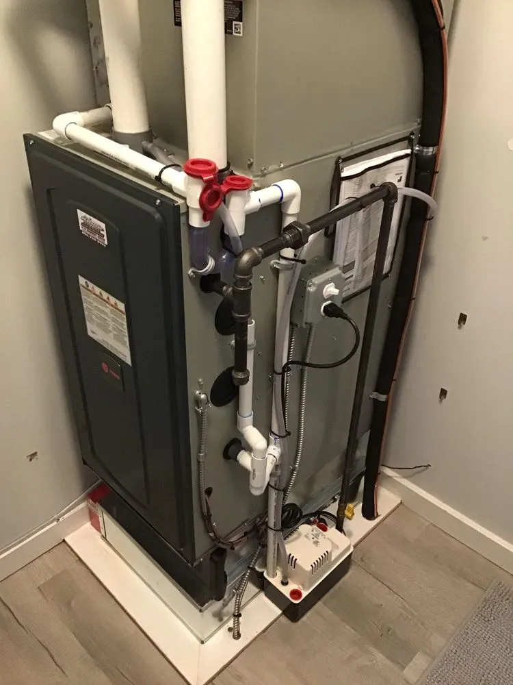 Slide of Krise Services