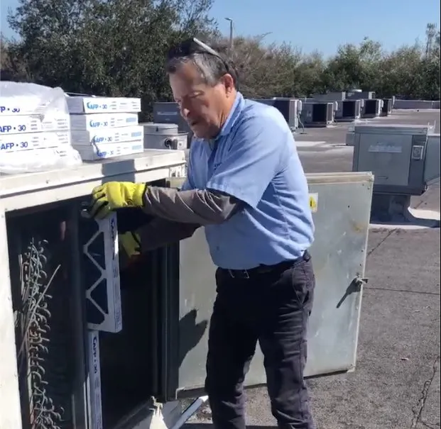 Slide of Kyrons HVAC Filter Service