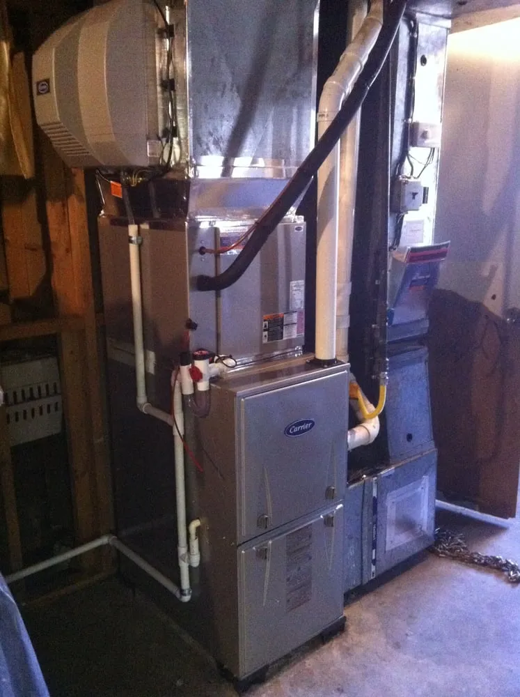 Slide of L & B Universal