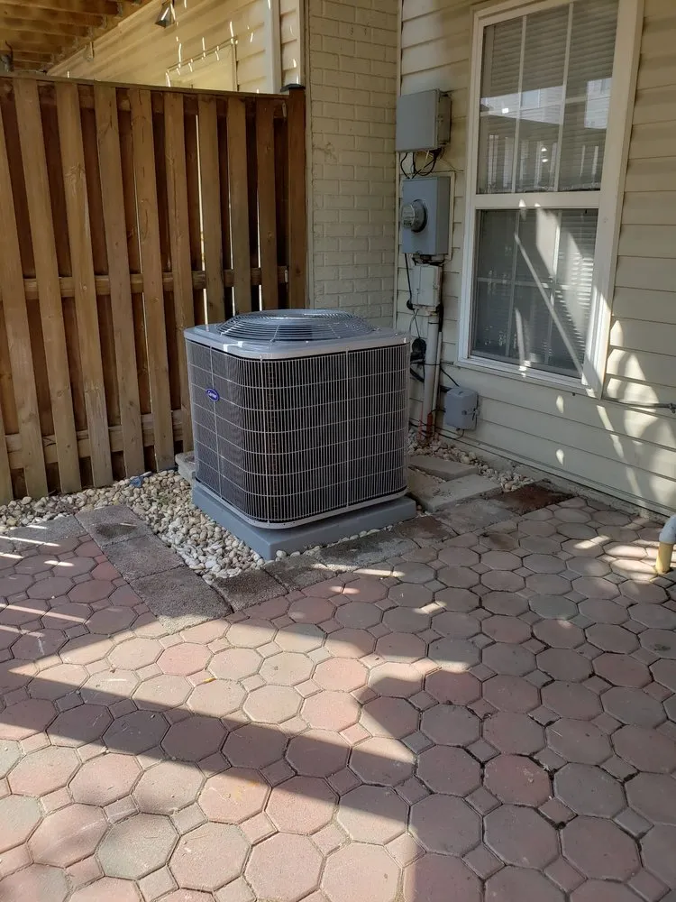 Slide of L & B Universal