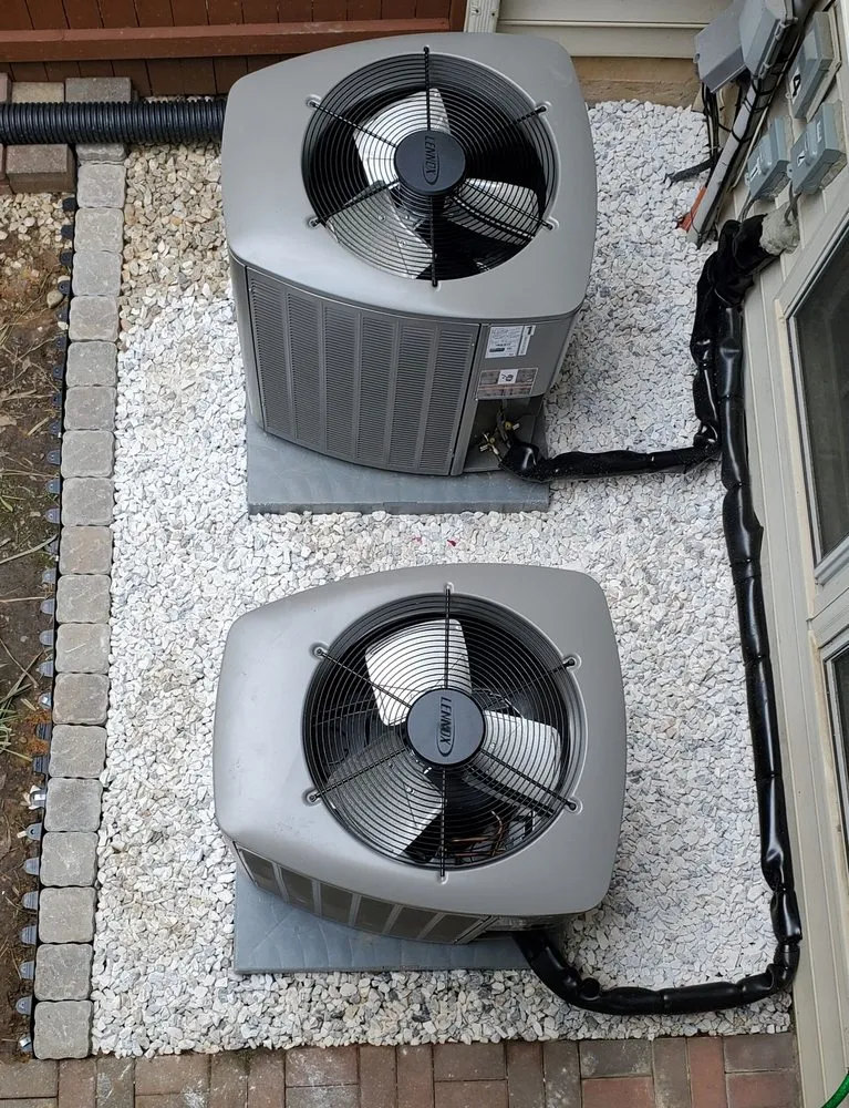 Slide of L & B Universal