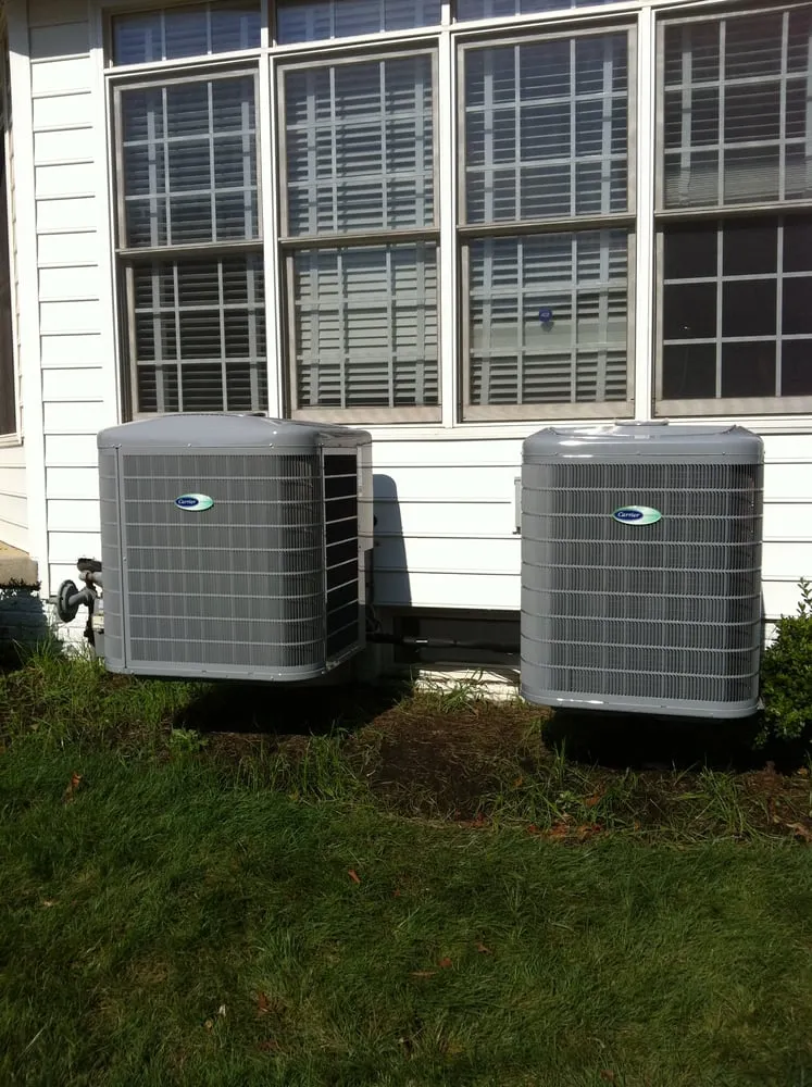 Slide of L & B Universal