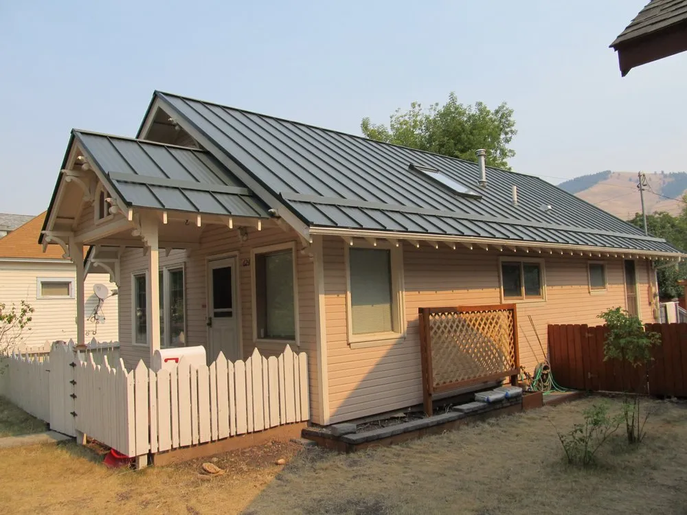 Slide of L & C Customs