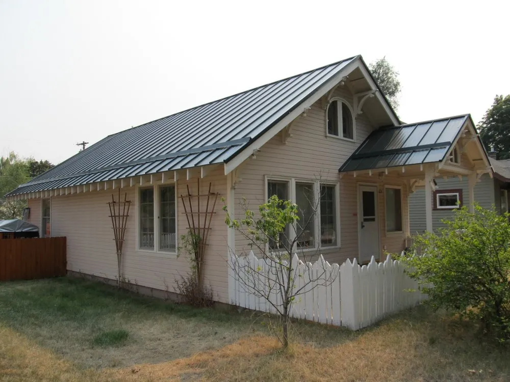 Slide of L & C Customs