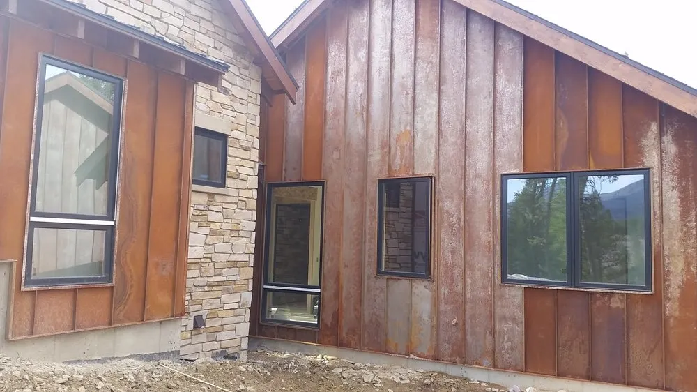 Slide of L & C Customs