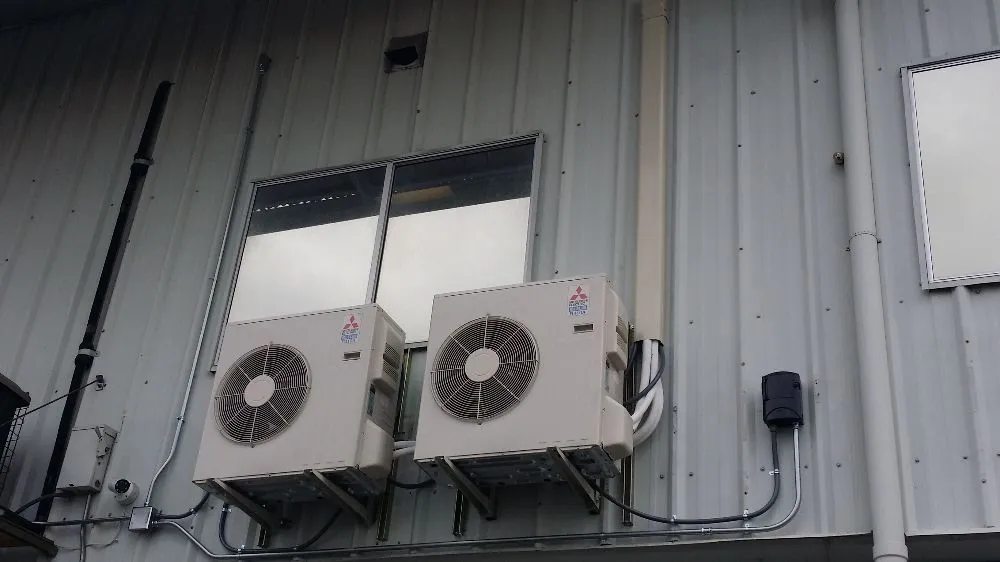 Slide of L & L Mechanical