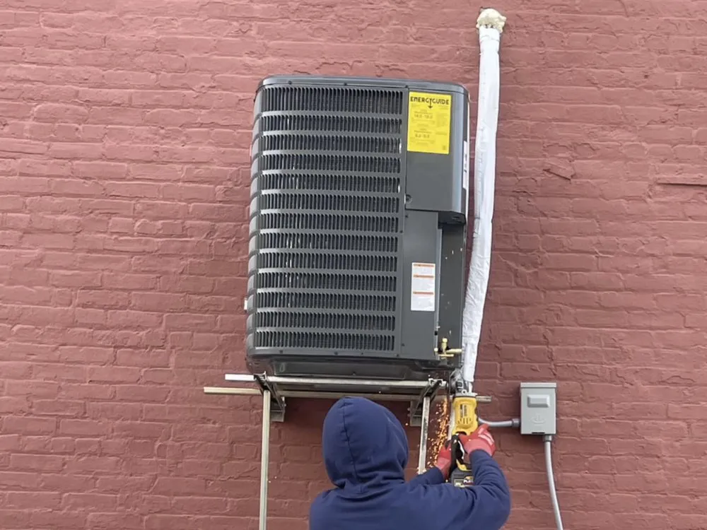 Slide of L And N General Construction