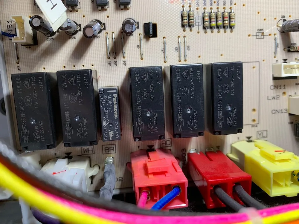 Slide of L-One Appliance Repair