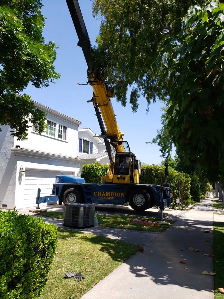 Slide of LA Blue Plumbing & Heating