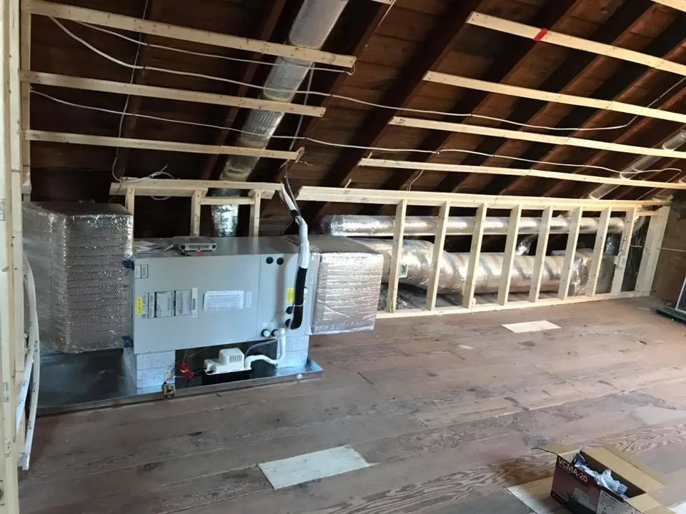 Slide of L&A Comfort Mechanical Inc