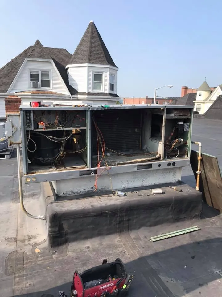 Slide of L&A Comfort Mechanical Inc