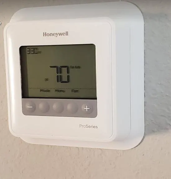 Slide of LA Heating & Cooling Maintenance