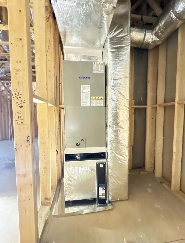 Slide of La Mera Paipa Heating & Air Conditioning