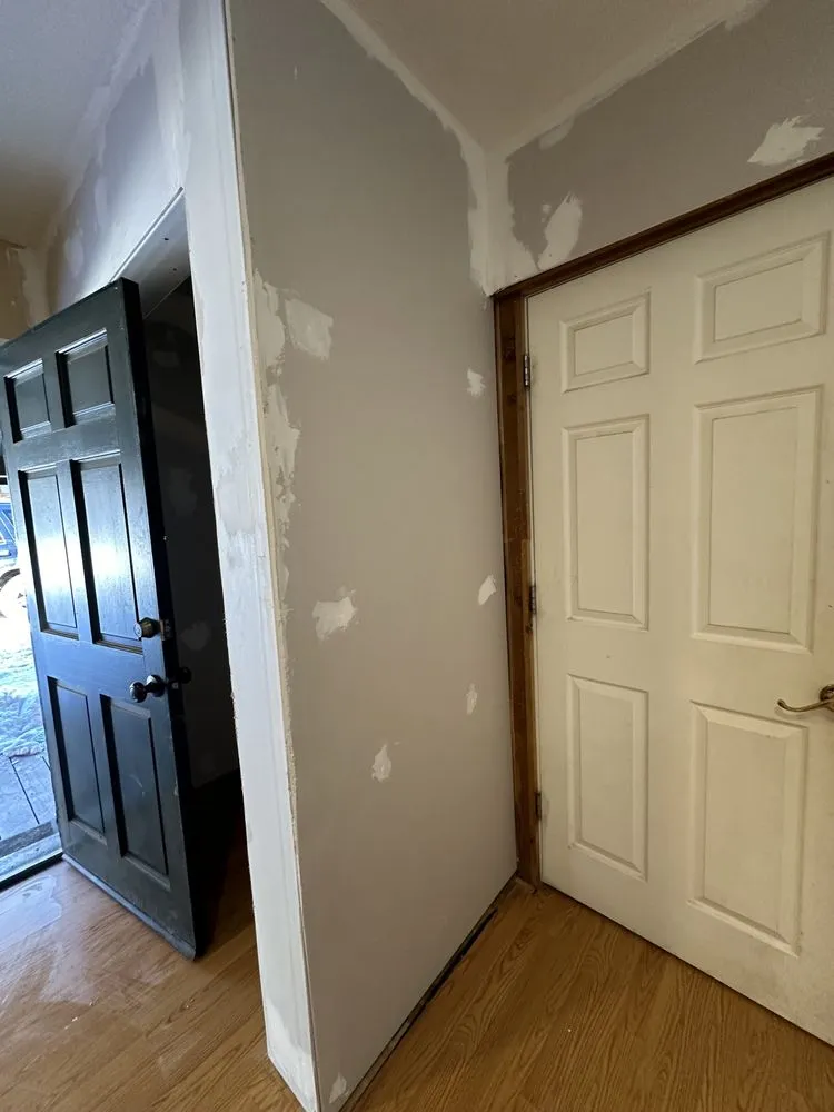 Slide of La Parra Services