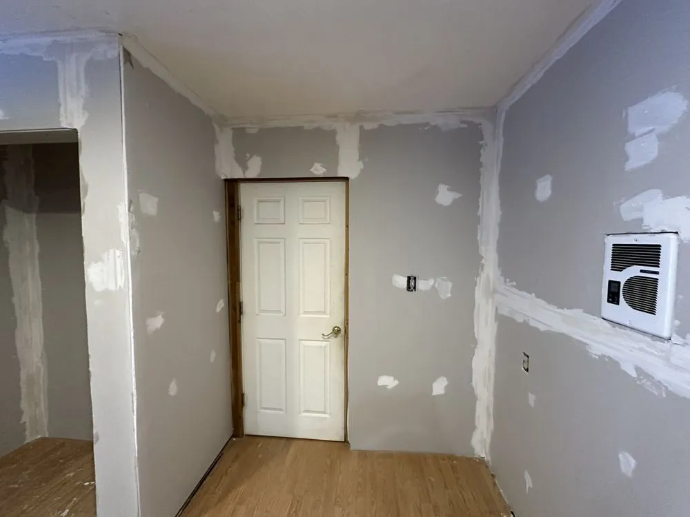 Slide of La Parra Services