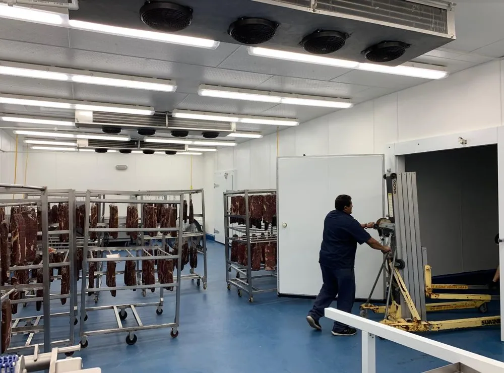 Slide of LA Refrigeration & Air Conditioning Co