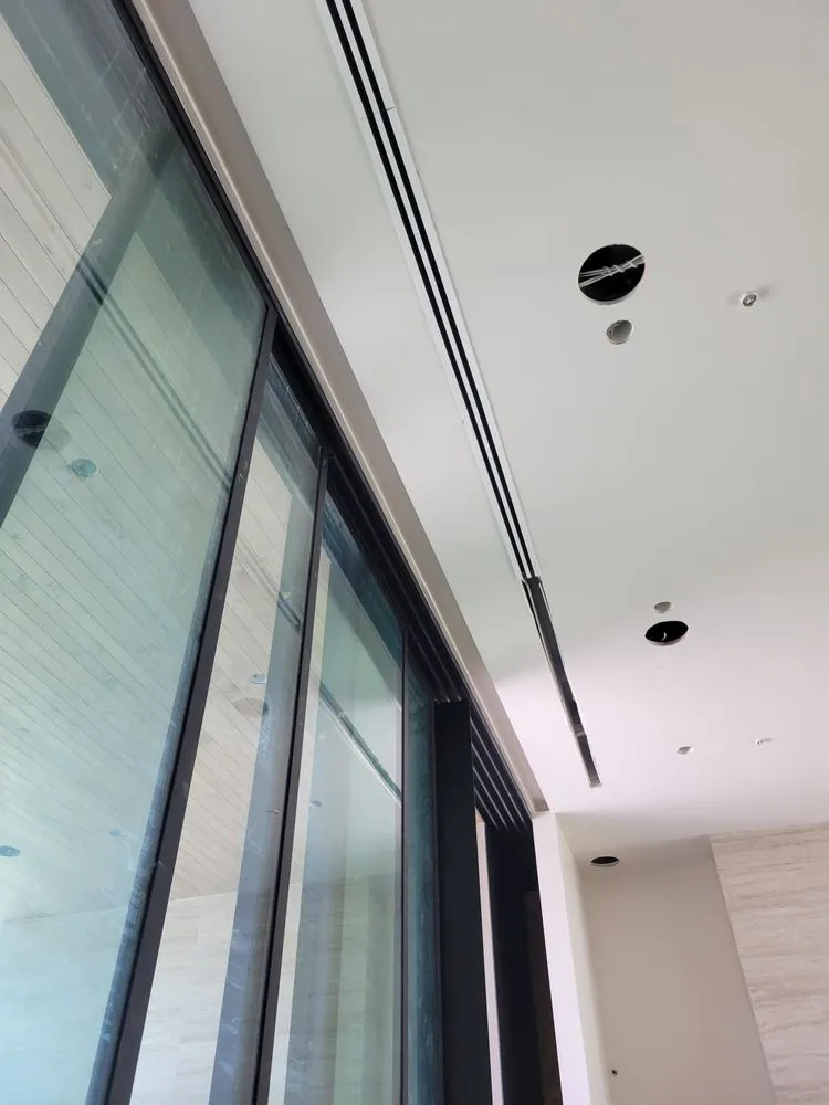 Slide of Lady G Mechanical