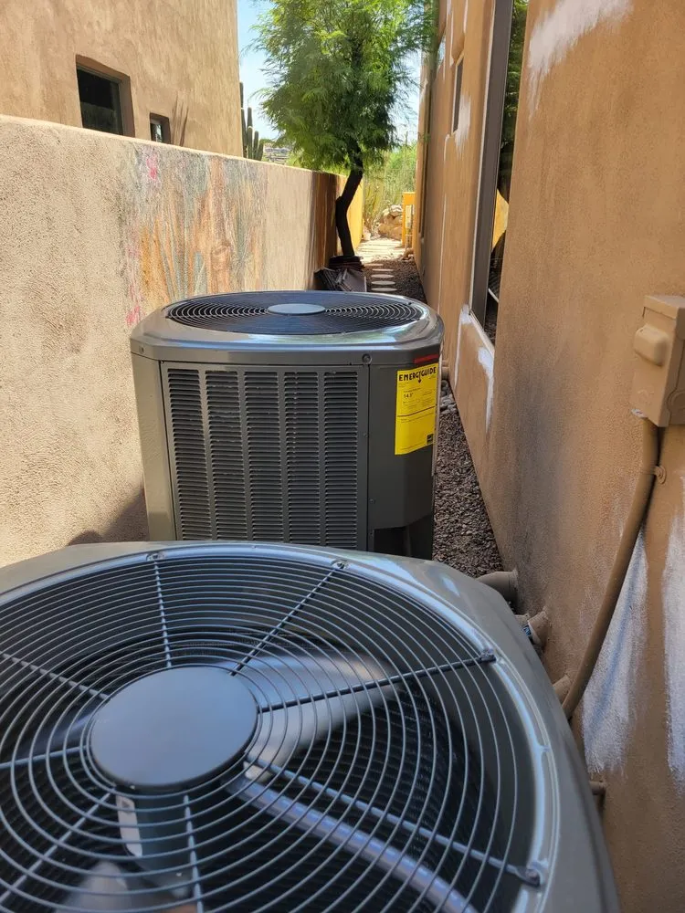 Slide of Lady G Mechanical