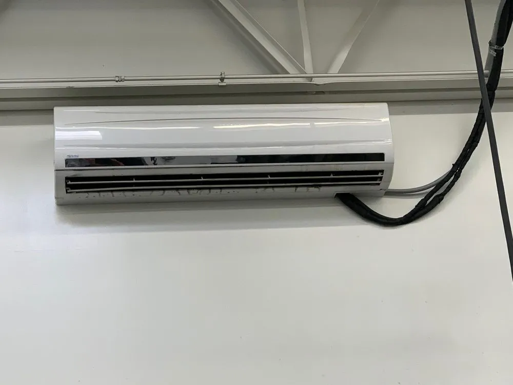 Slide of Lake Country Repair