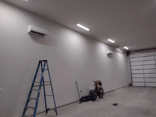 LakeFront Air Conditioning Logo