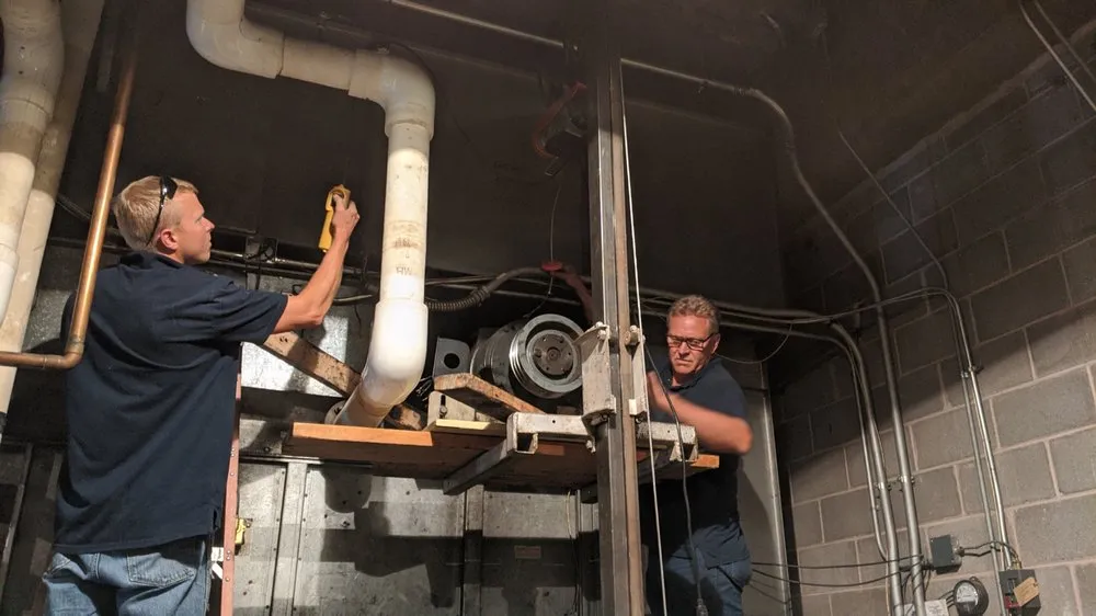 Slide of Lakeside Mechanical Service