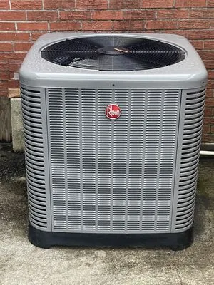 Lampkin’s comfort Logo