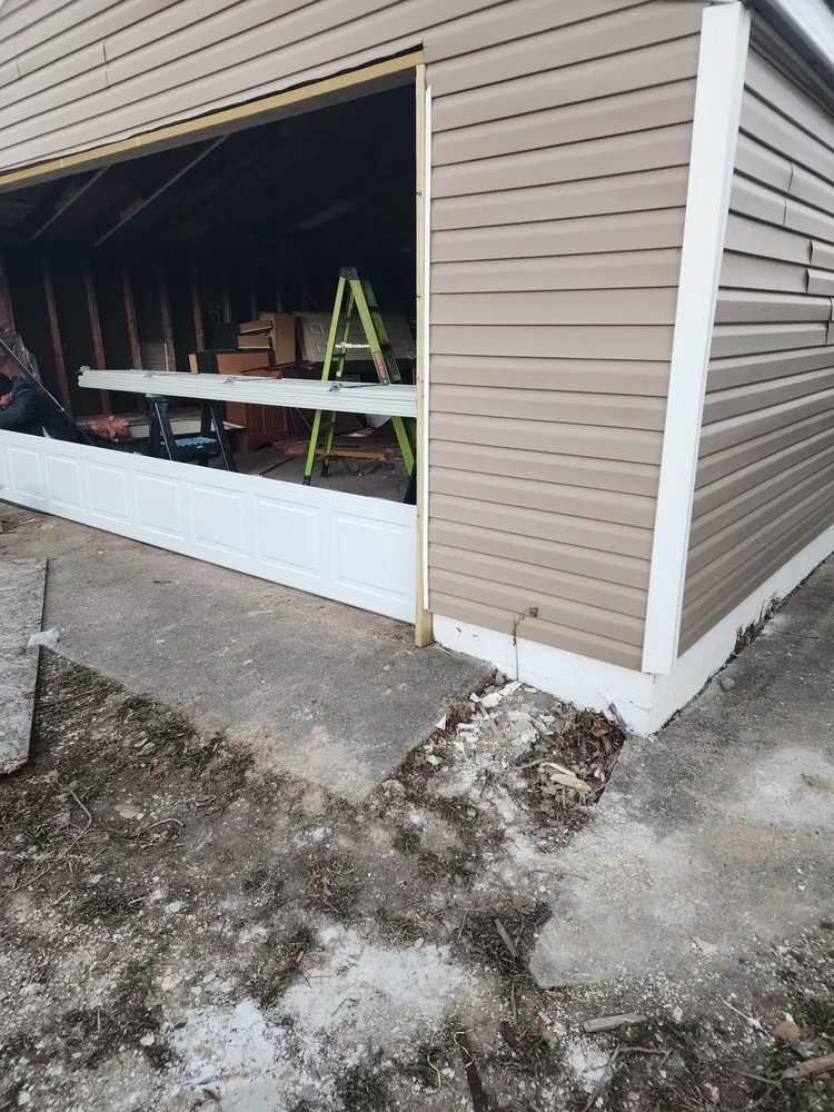 Slide of Laneyboy Electrical and Construction